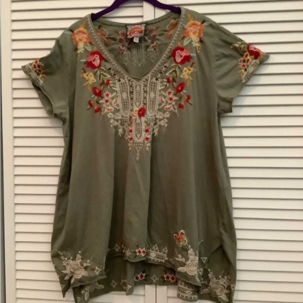 Johnny Was Floral Embroidered Blouse in Olive